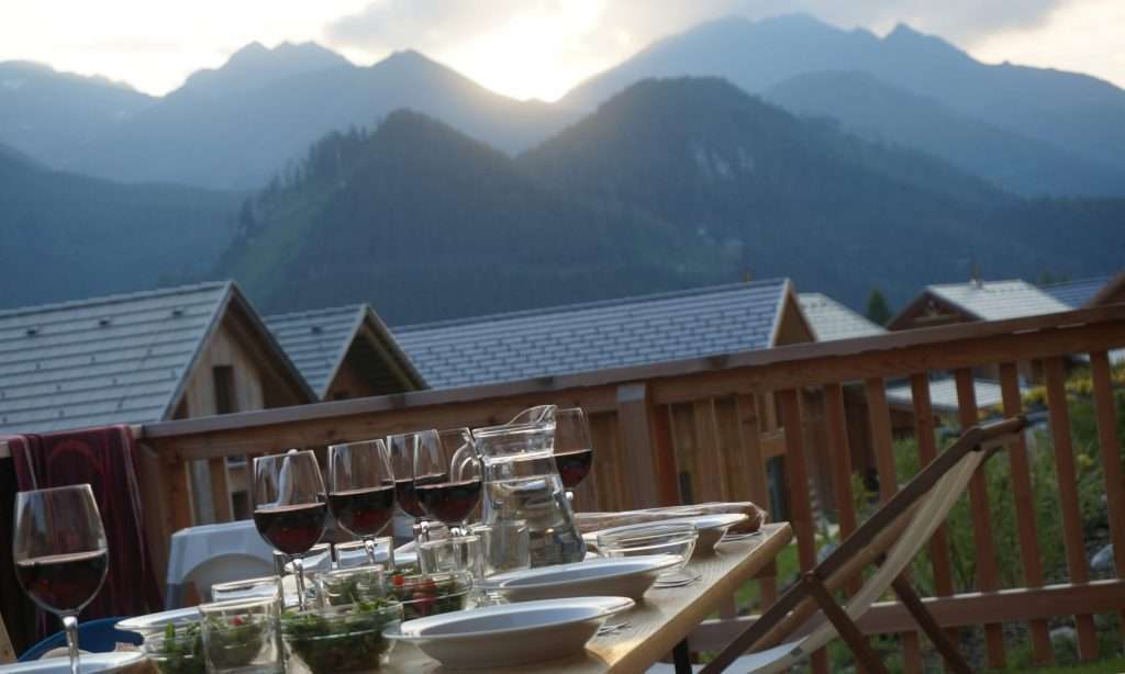 Blick von der Terrasse auf die Rottenmanner Tauern